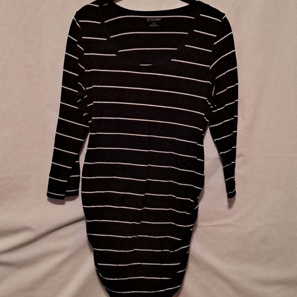 Maternity 3/4 sleeve striped top